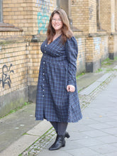 Lade das Bild in den Galerie-Viewer, Schnittmuster Kleid Margret