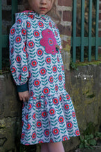 Lade das Bild in den Galerie-Viewer, Schnittmuster Sweatkleid Tina