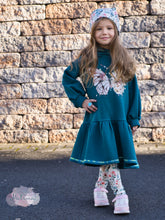 Lade das Bild in den Galerie-Viewer, Schnittmuster Sweatkleid Tina