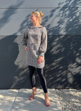 Lade das Bild in den Galerie-Viewer, Schnittmuster Hemdbluse Ottilia