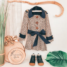 Lade das Bild in den Galerie-Viewer, Schnittmuster Trenchcoat Leonie