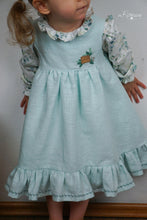 Lade das Bild in den Galerie-Viewer, Schnittmuster Trägerkleid Freya