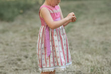 Lade das Bild in den Galerie-Viewer, Schnittmuster Kleid Elisa