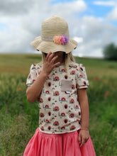 Lade das Bild in den Galerie-Viewer, Schnittmuster T-Shirt Vicky