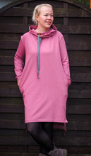 Lade das Bild in den Galerie-Viewer, Schnittmuster Sweatkleid Elli