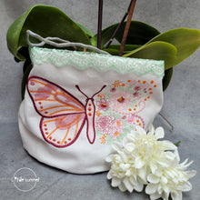 Lade das Bild in den Galerie-Viewer, Stickdatei Schmetterling Lillybeth
