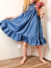 Lade das Bild in den Galerie-Viewer, Schnittmuster Trägerkleid Freya