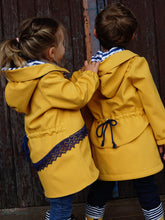 Lade das Bild in den Galerie-Viewer, Schnittmuster Jacke "Regenzauber"