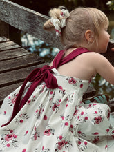 Lade das Bild in den Galerie-Viewer, Schnittmuster Kleid Belle